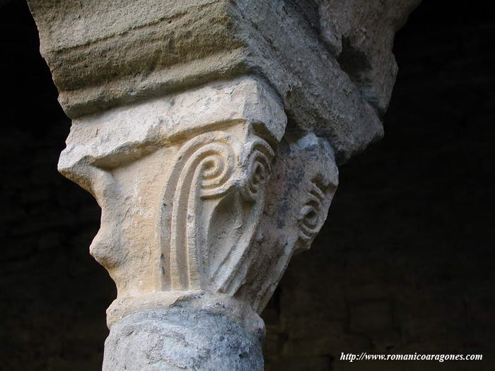 CAPITEL DEL ALA ESTE DEL CLAUSTRO